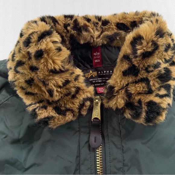 Alpha Industries B15 Faux Fur Removable Collar Parka Men's Sz M Bomber Coat - Picture 3 of 14